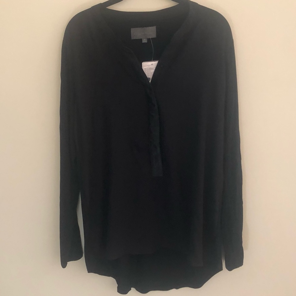 Black Longsleeve Top